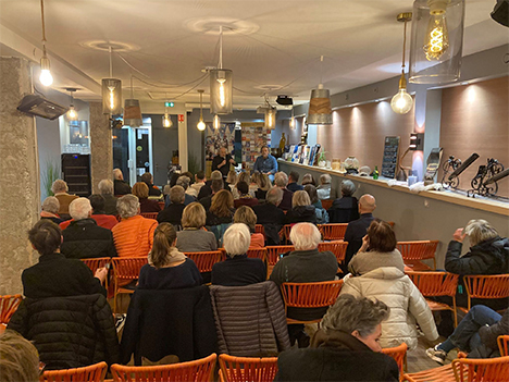 LIBRAIRIE-RUE-DE-VERNEUIL-1